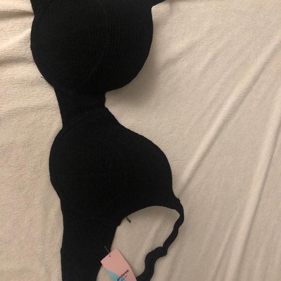 NEW- Bikini top - Picture 3 of 6